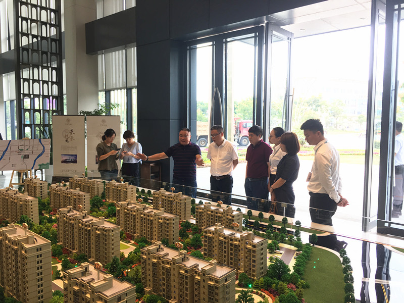 衢州市住建局副局長錢志生調(diào)研華都&middot;天元府