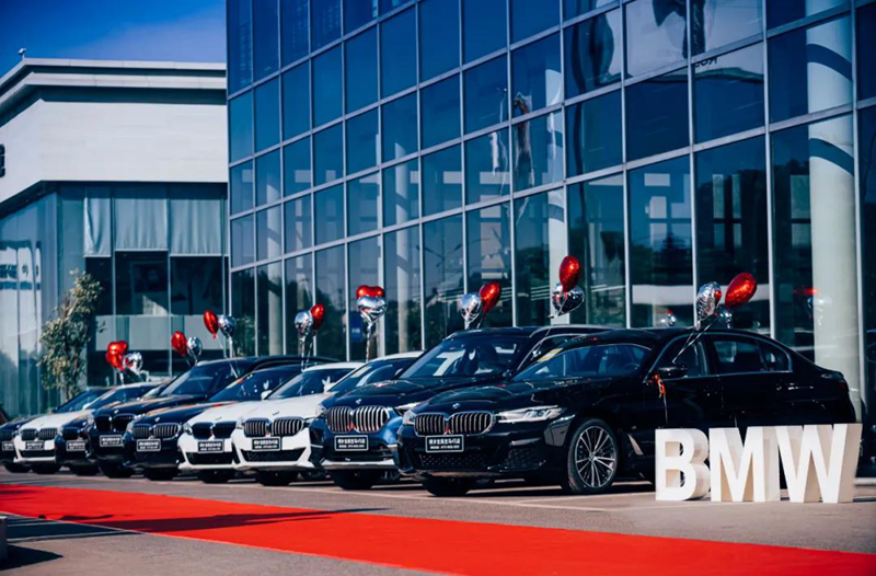 桐鄉(xiāng)寶昌舉行BMW集體交車(chē)儀式
