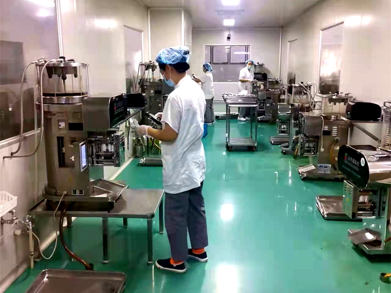 華通醫(yī)藥全方位助力加固疫情防線(xiàn)