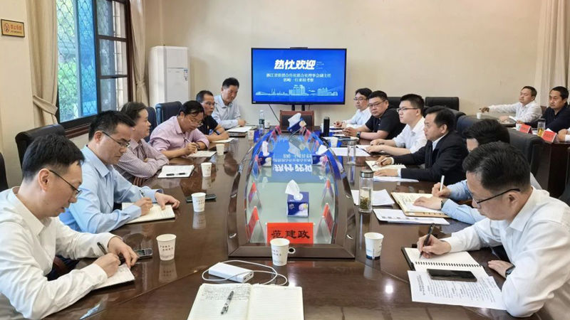 省供銷社副主任郭峻赴湖北湖南考察調(diào)研