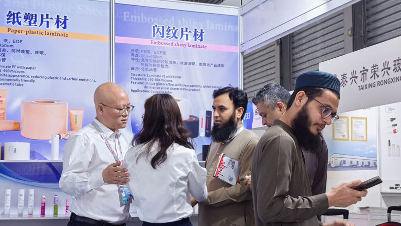 明日軟包裝亮相上海美博會 創新成果獲國際市場青睞