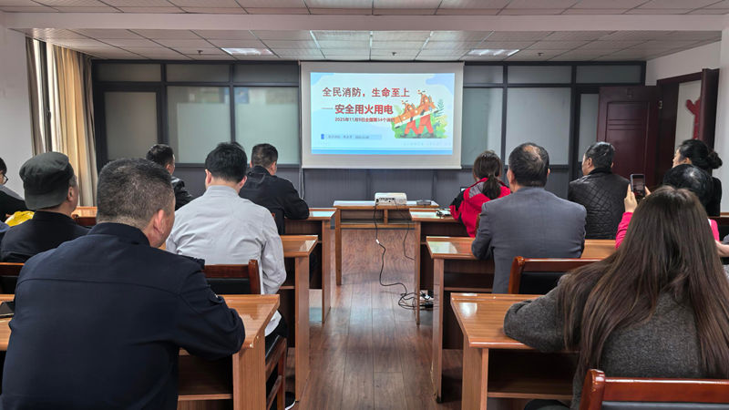 浦江農批市場開展消防安全培訓與電梯救援演練