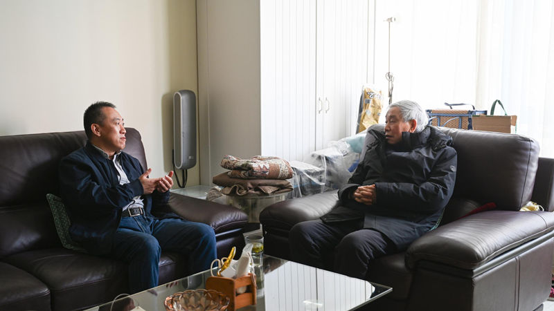 集團領導春節前看望慰問老同志